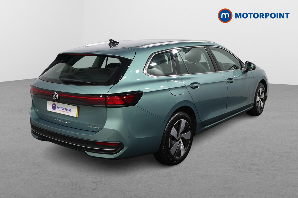 Volkswagen Passat Life Automatic Petrol Plug-In Hybrid Estate - Stock Number (1611983) - Drivers side rear corner