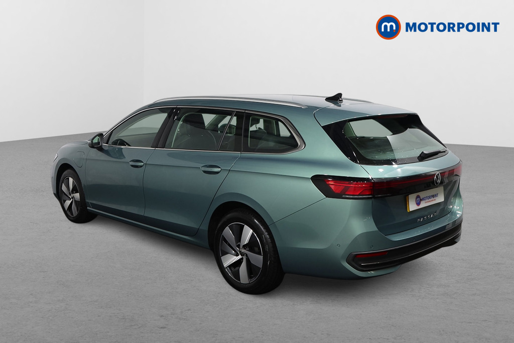 Volkswagen Passat Life Automatic Petrol Plug-In Hybrid Estate - Stock Number (1611983) - Passenger side rear corner