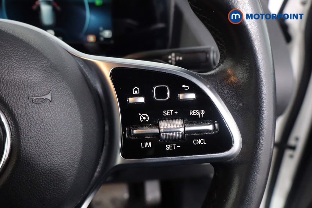 Mercedes-Benz B Class Sport Automatic Petrol Hatchback - Stock Number (1612055) - 8th supplementary image