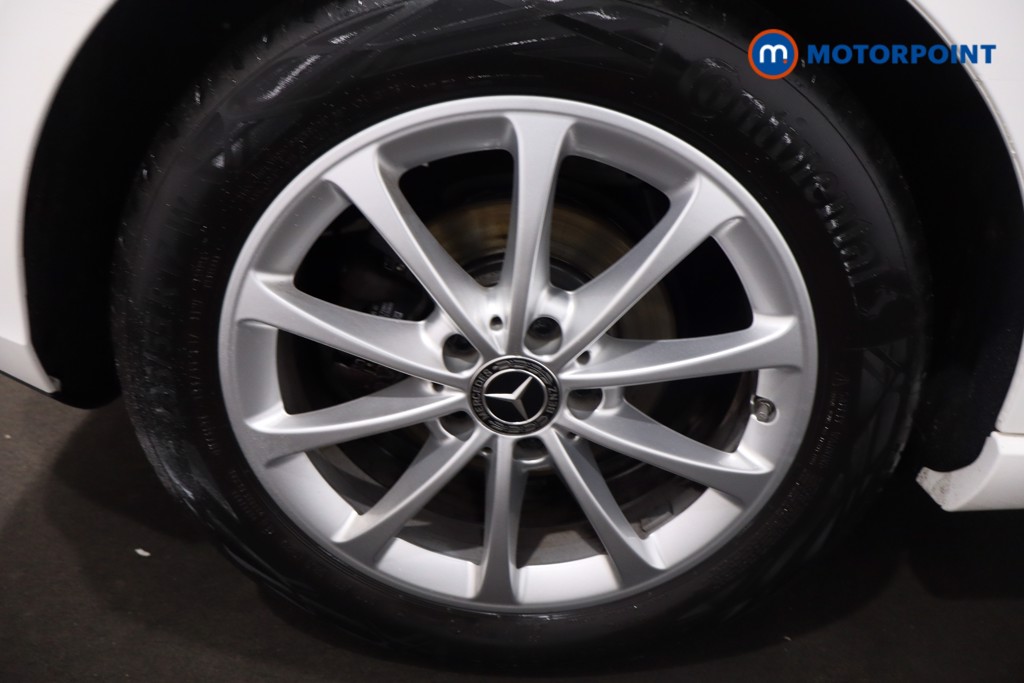 Mercedes-Benz B Class Sport Automatic Petrol Hatchback - Stock Number (1612055) - 9th supplementary image