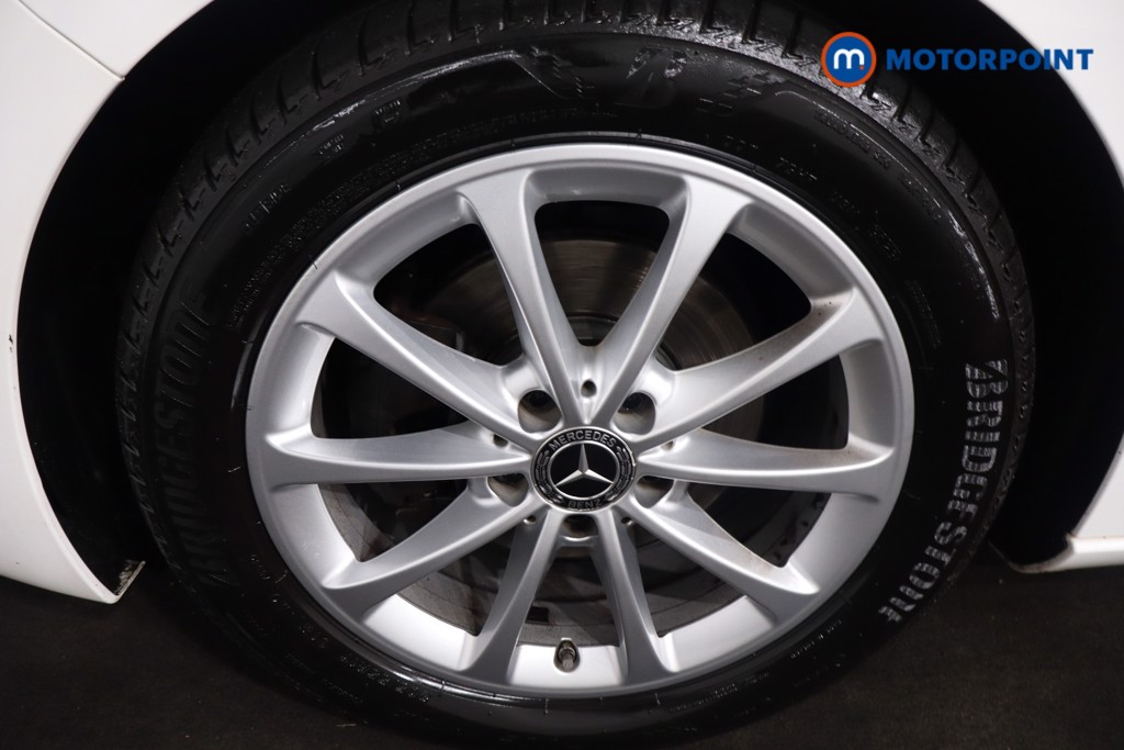 Mercedes-Benz B Class Sport Automatic Petrol Hatchback - Stock Number (1612055) - 11th supplementary image