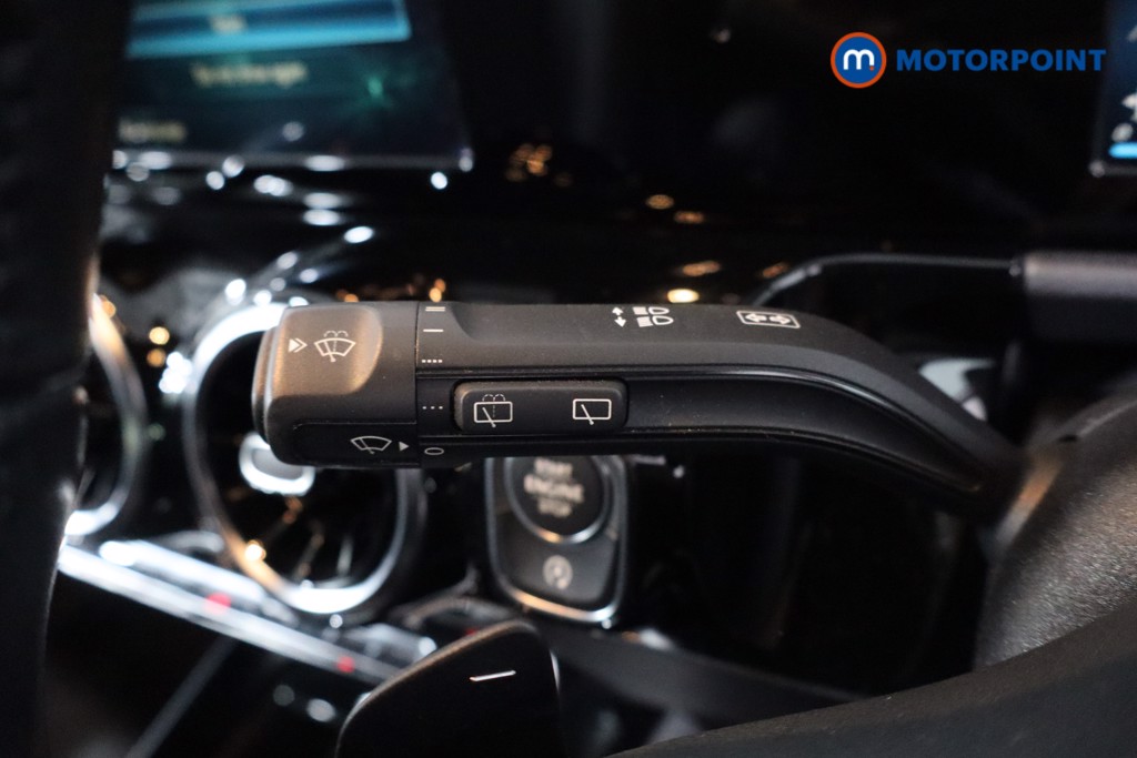 Mercedes-Benz B Class Sport Automatic Petrol Hatchback - Stock Number (1612055) - 14th supplementary image