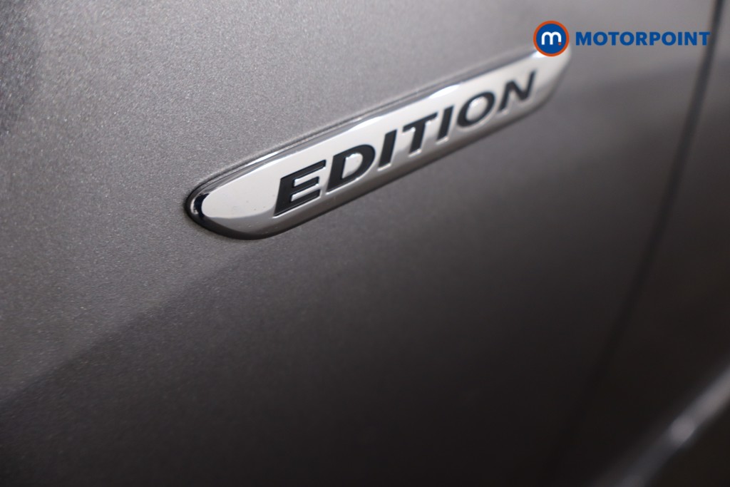 Mercedes-Benz A Class Amg Line Executive Edition Automatic Petrol Saloon - Stock Number (1612151) - 33rd supplementary image