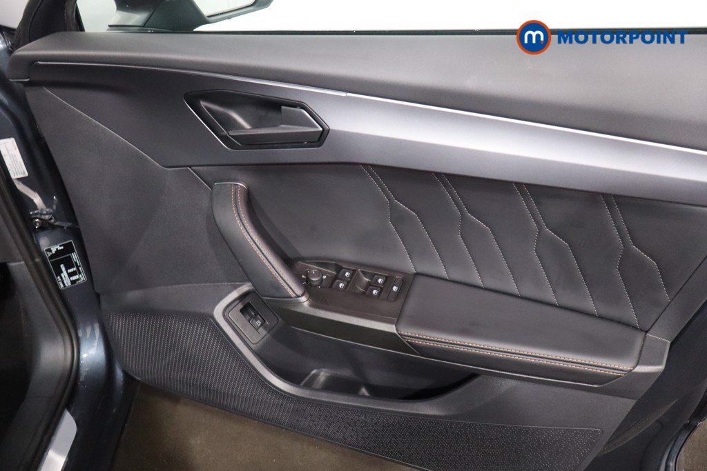 Cupra Formentor V1 Automatic Petrol Plug-In Hybrid SUV - Stock Number (1612185) - 23rd supplementary image