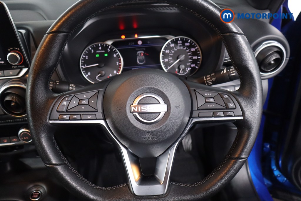 Nissan Juke N-Connecta Manual Petrol SUV - Stock Number (1612193) - 6th supplementary image