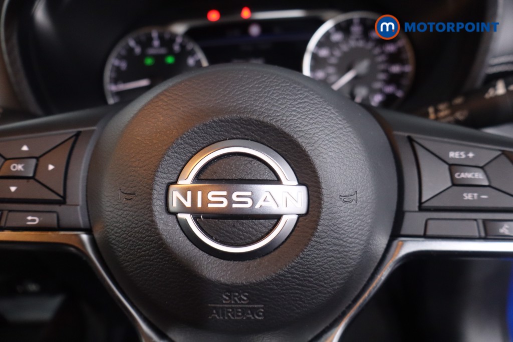 Nissan Juke N-Connecta Manual Petrol SUV - Stock Number (1612193) - 13th supplementary image