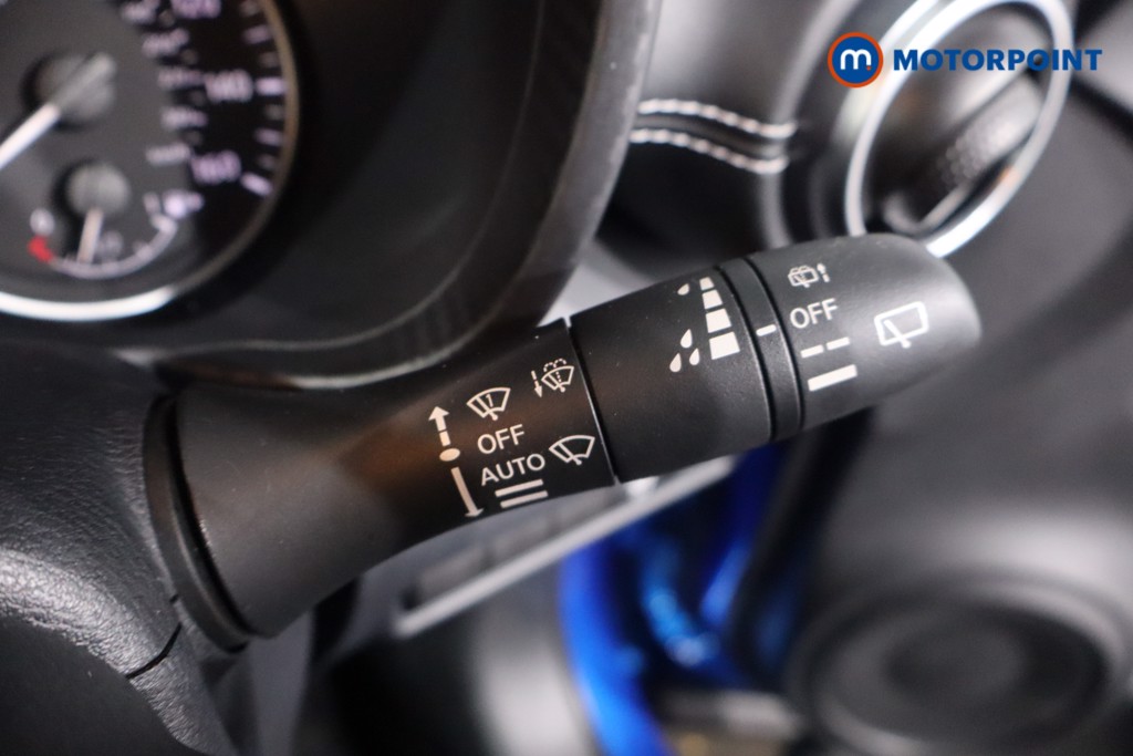 Nissan Juke N-Connecta Manual Petrol SUV - Stock Number (1612193) - 15th supplementary image