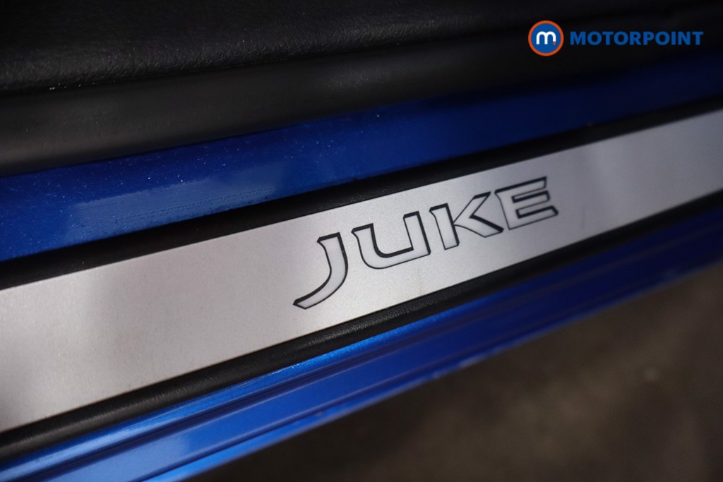 Nissan Juke N-Connecta Manual Petrol SUV - Stock Number (1612193) - 25th supplementary image