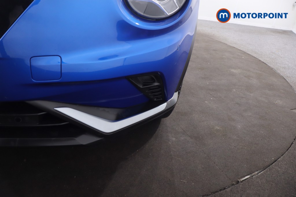 Nissan Juke N-Connecta Manual Petrol SUV - Stock Number (1612193) - 31st supplementary image