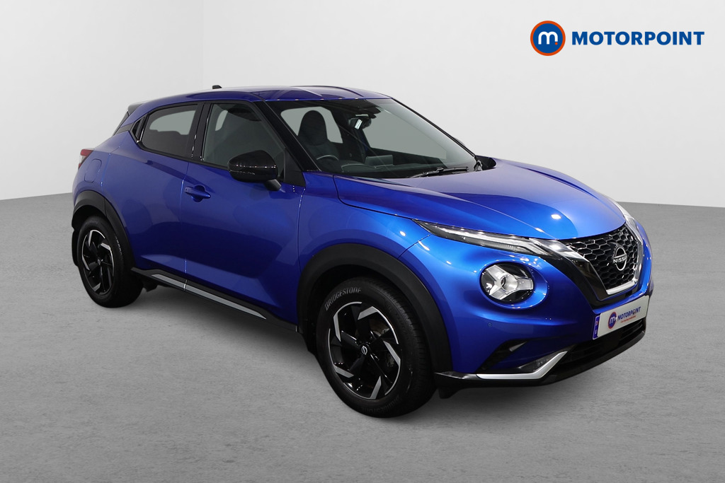 Nissan Juke N-Connecta Manual Petrol SUV - Stock Number (1612193) - Drivers side front corner
