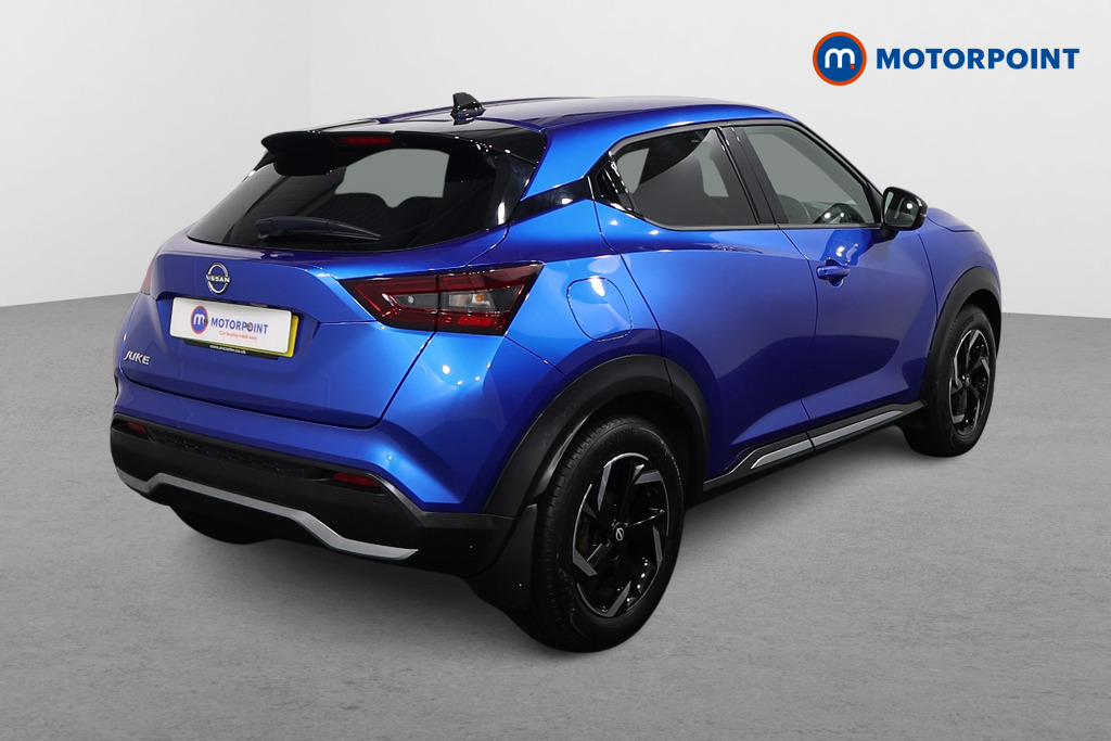 Nissan Juke N-Connecta Manual Petrol SUV - Stock Number (1612193) - Drivers side rear corner