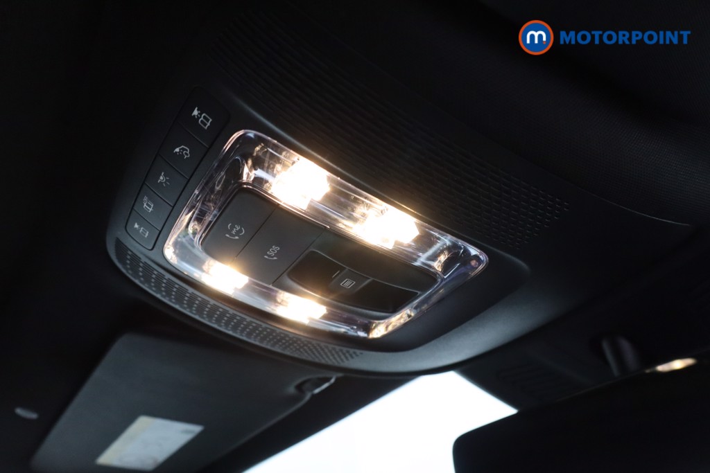 Mercedes-Benz GLB Amg Line Automatic Petrol SUV - Stock Number (1612195) - 21st supplementary image