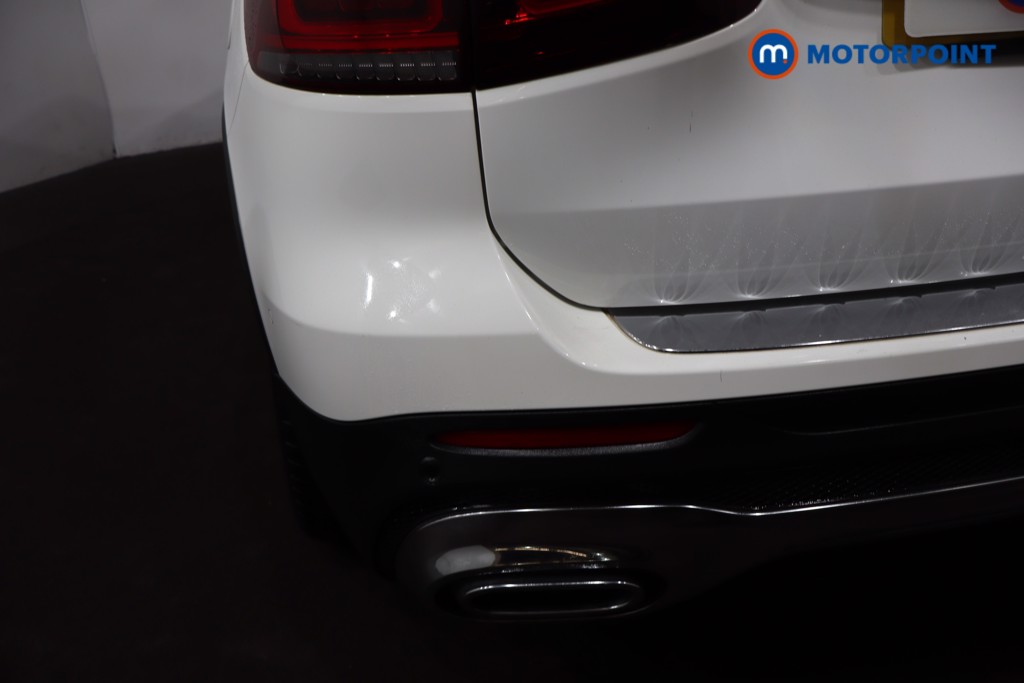 Mercedes-Benz GLB Amg Line Automatic Petrol SUV - Stock Number (1612195) - 42nd supplementary image