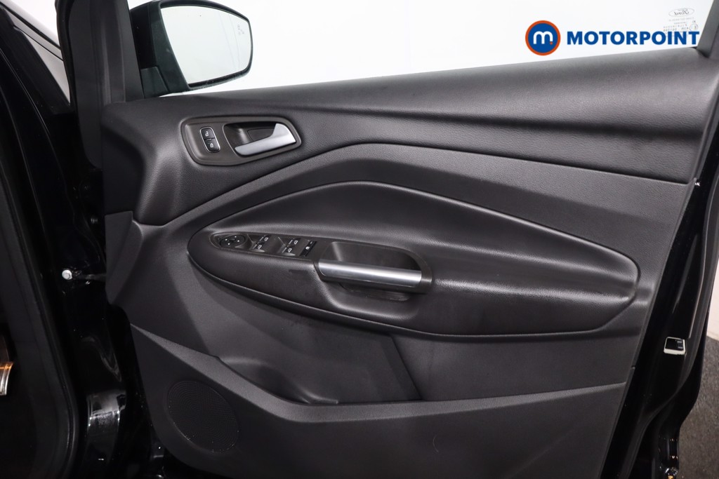 Ford Kuga St-Line Edition Automatic Diesel SUV - Stock Number (1612197) - 24th supplementary image