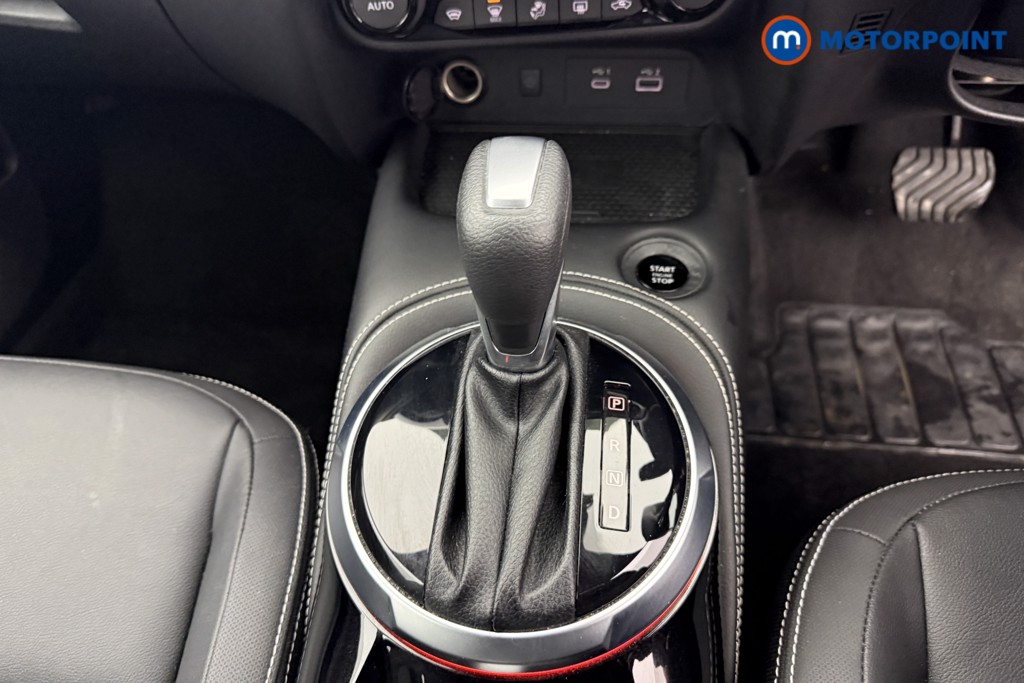 Nissan Juke Tekna Automatic Petrol SUV - Stock Number (1612228) - 12th supplementary image