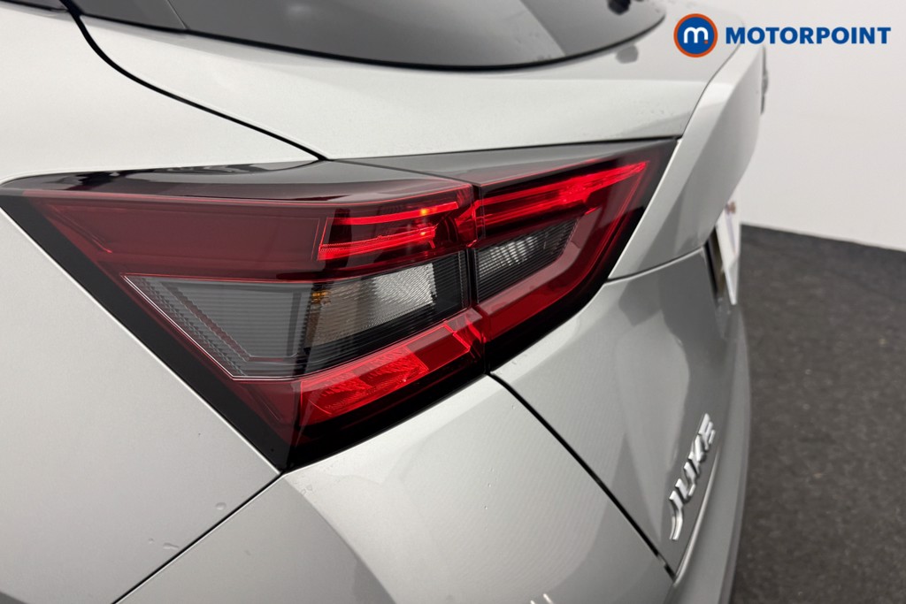 Nissan Juke Tekna Automatic Petrol SUV - Stock Number (1612228) - 25th supplementary image