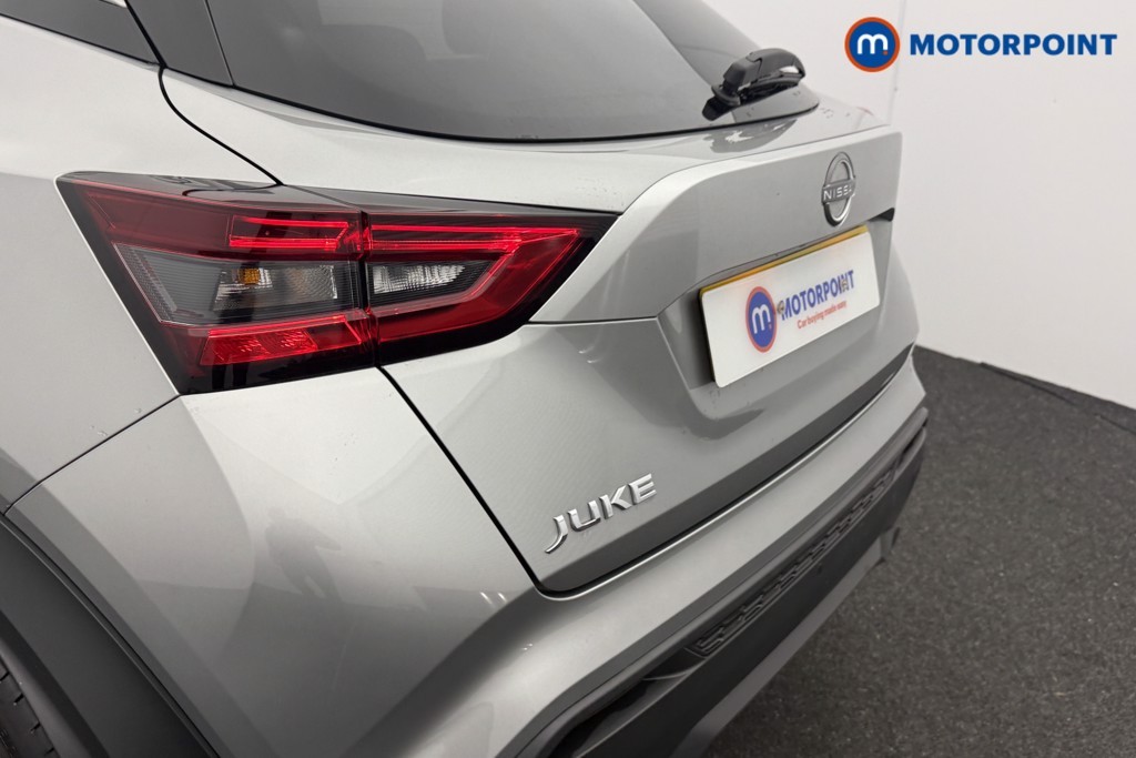 Nissan Juke Tekna Automatic Petrol SUV - Stock Number (1612228) - 26th supplementary image