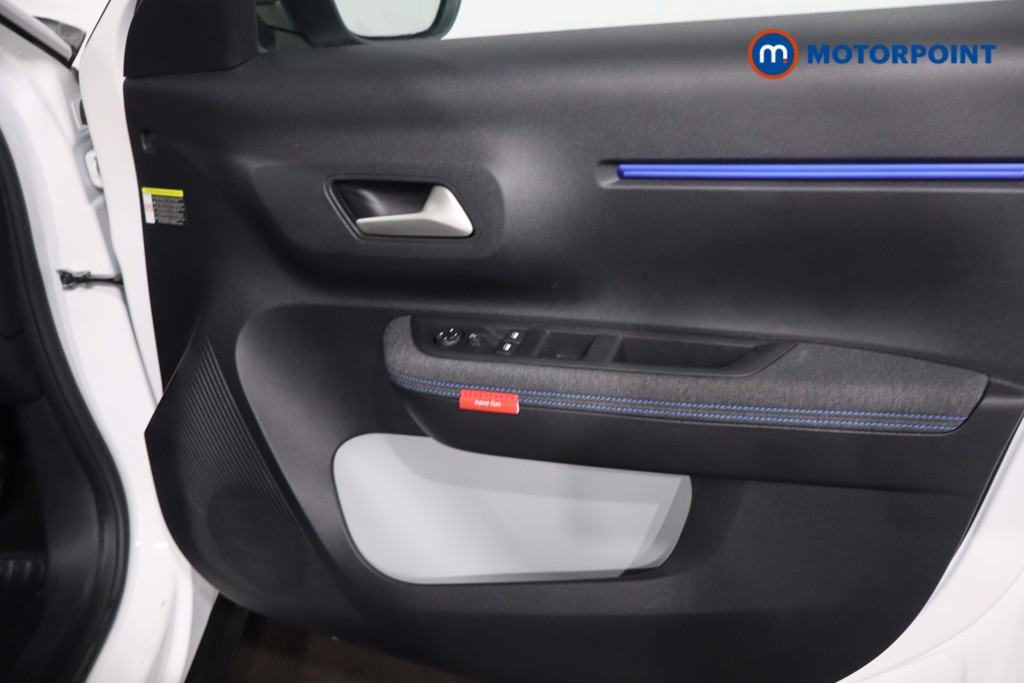 Citroen C3 Plus Automatic Electric Hatchback - Stock Number (1612675) - 22nd supplementary image