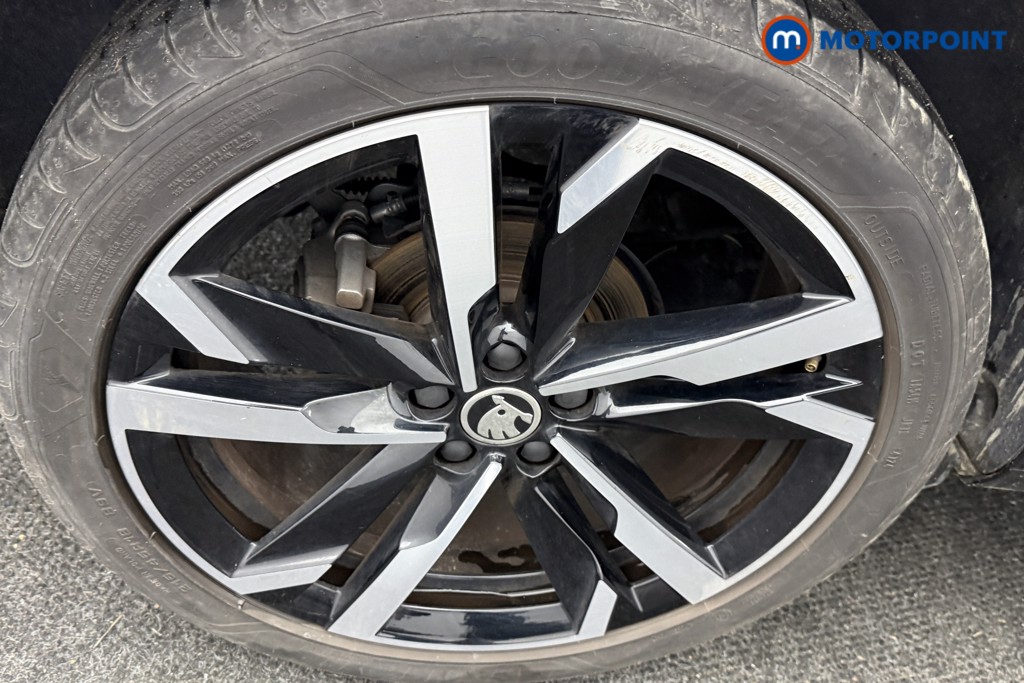 Skoda Kamiq Monte Carlo Edition Automatic Petrol SUV - Stock Number (1612753) - 32nd supplementary image