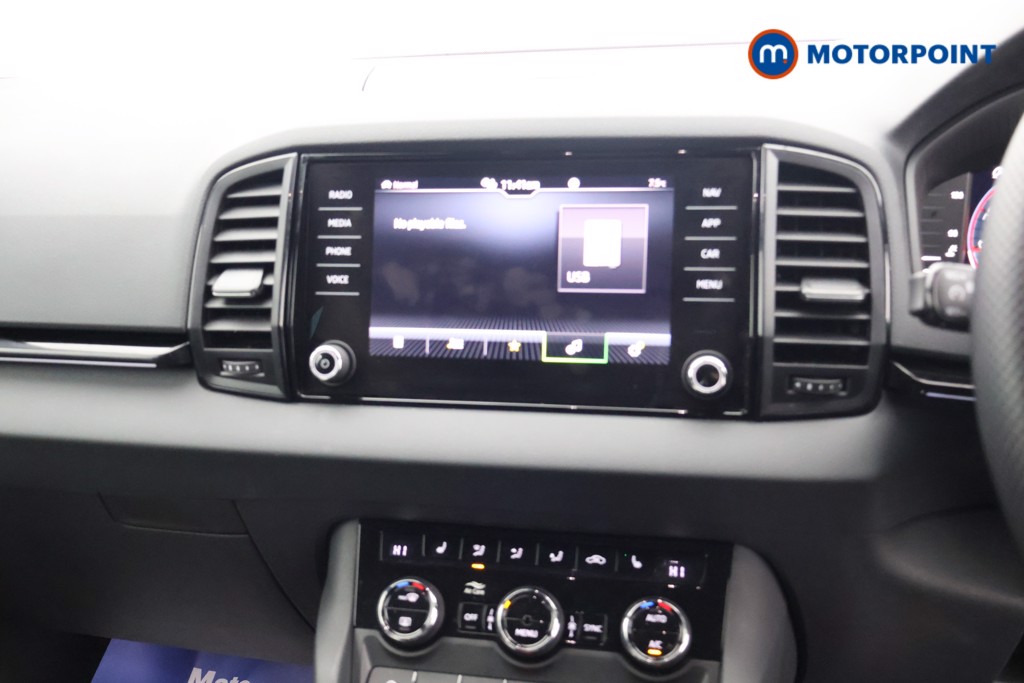 Skoda Karoq Sportline Automatic Petrol SUV - Stock Number (1612763) - 8th supplementary image