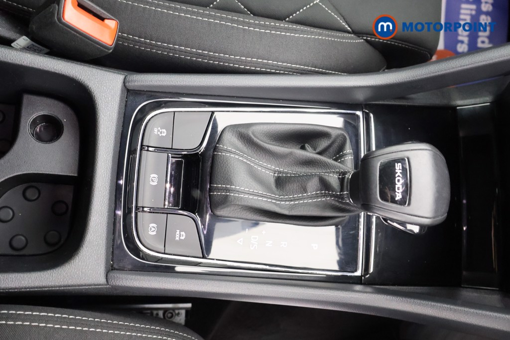 Skoda Karoq Sportline Automatic Petrol SUV - Stock Number (1612763) - 10th supplementary image