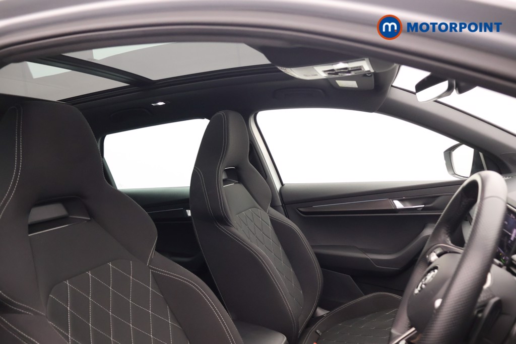 Skoda Karoq Sportline Automatic Petrol SUV - Stock Number (1612763) - 16th supplementary image