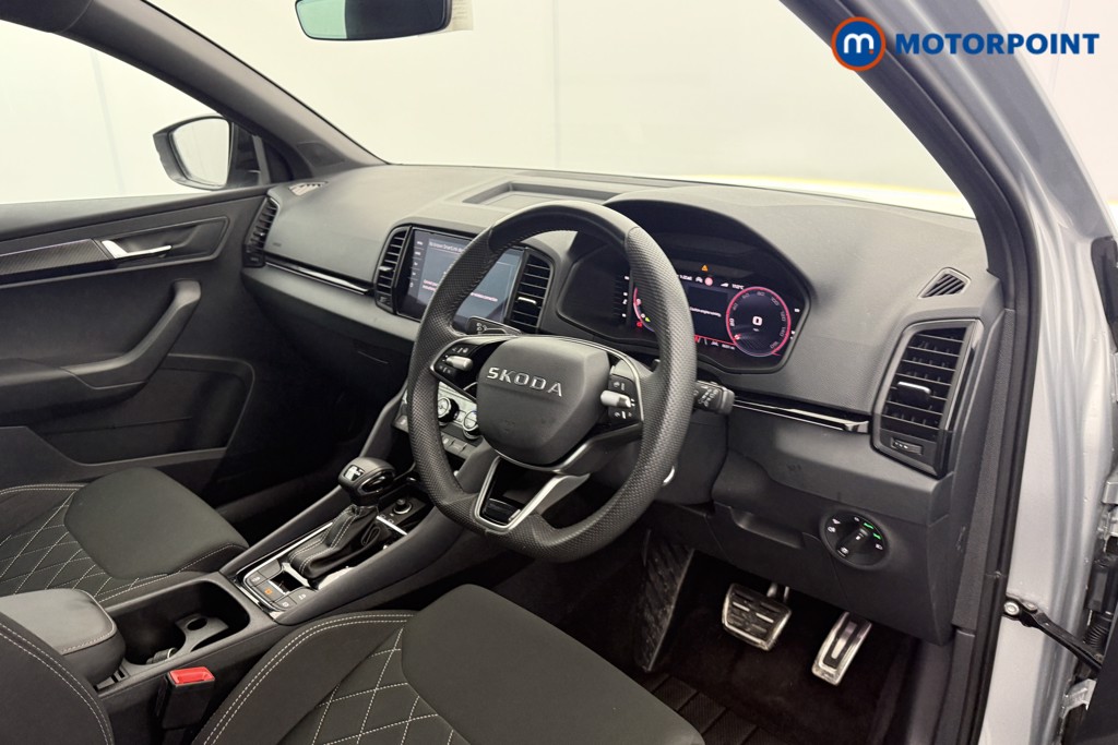 Skoda Karoq Sportline Edition Automatic Petrol SUV - Stock Number (1612770) - 4th supplementary image