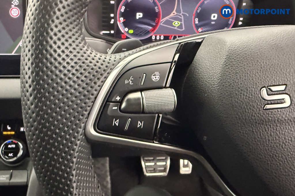 Skoda Karoq Sportline Edition Automatic Petrol SUV - Stock Number (1612770) - 14th supplementary image