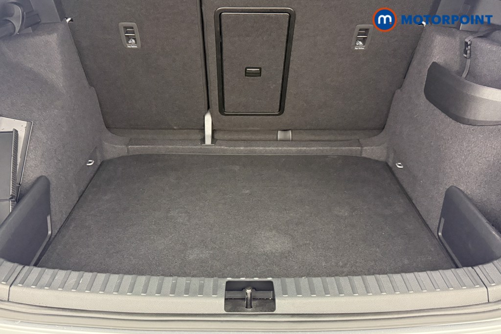 Skoda Karoq Sportline Edition Automatic Petrol SUV - Stock Number (1612770) - 23rd supplementary image