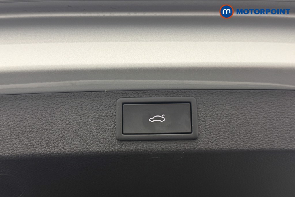 Skoda Karoq Sportline Edition Automatic Petrol SUV - Stock Number (1612770) - 24th supplementary image