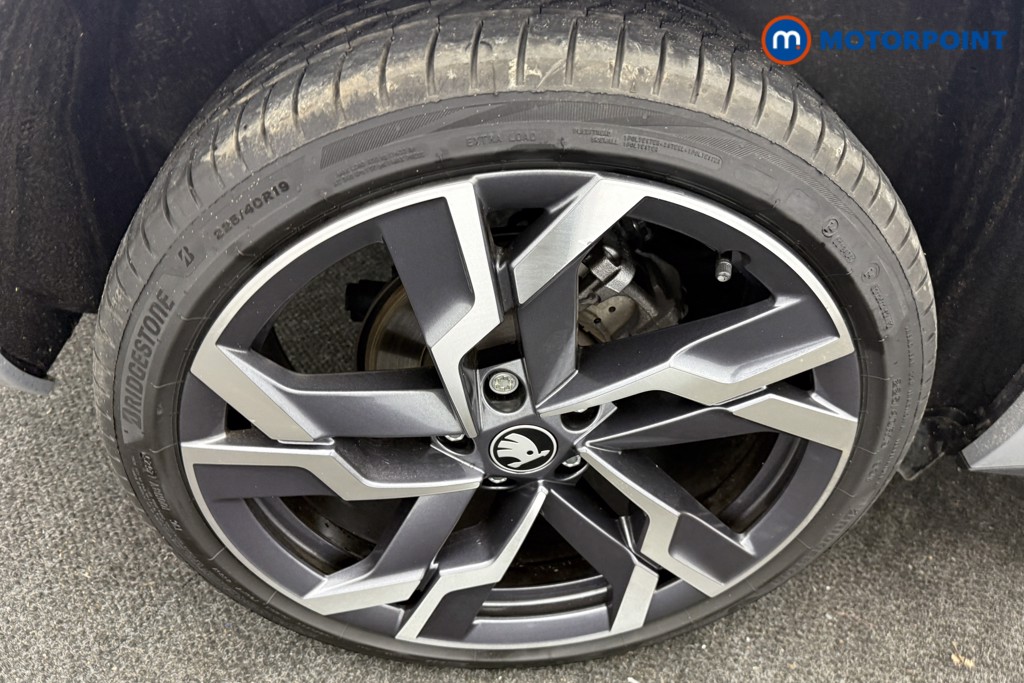 Skoda Karoq Sportline Edition Automatic Petrol SUV - Stock Number (1612770) - 34th supplementary image