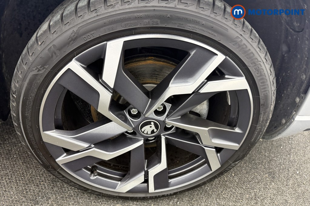 Skoda Karoq Sportline Edition Automatic Petrol SUV - Stock Number (1612770) - 35th supplementary image