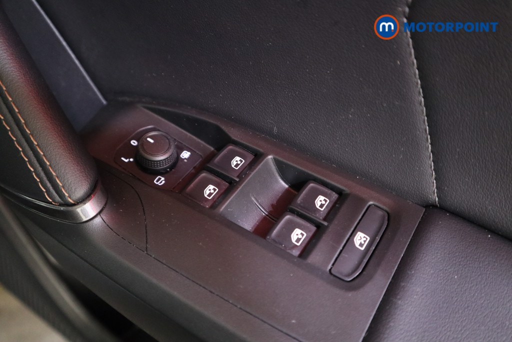 Cupra Formentor V2 Automatic Petrol Plug-In Hybrid SUV - Stock Number (1591523) - 9th supplementary image