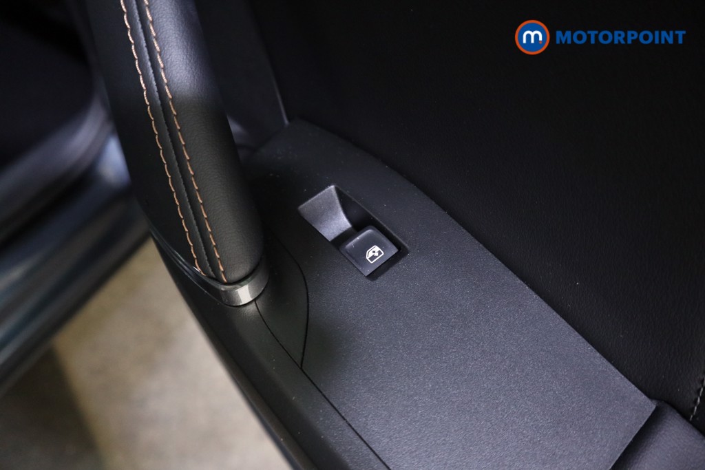 Cupra Formentor V2 Automatic Petrol Plug-In Hybrid SUV - Stock Number (1591523) - 18th supplementary image