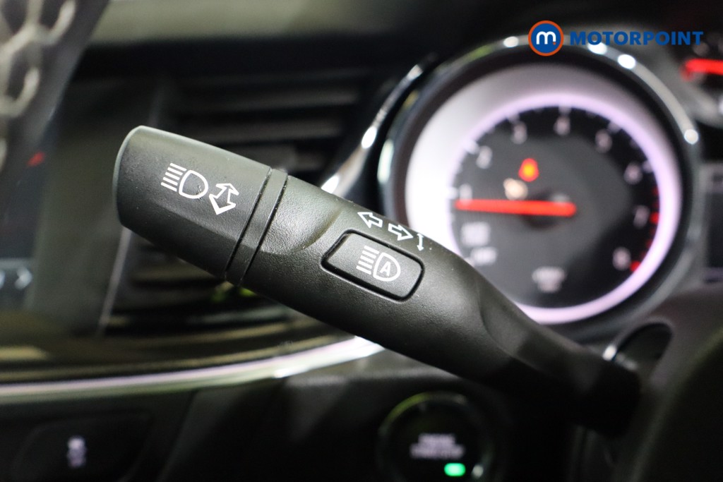 Vauxhall Insignia Sri Vx-Line Automatic Petrol Hatchback - Stock Number (1592028) - 5th supplementary image