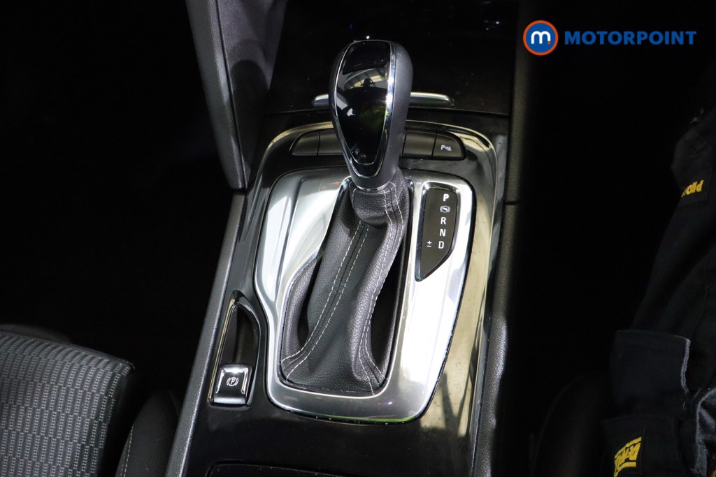 Vauxhall Insignia Sri Vx-Line Automatic Petrol Hatchback - Stock Number (1592028) - 9th supplementary image