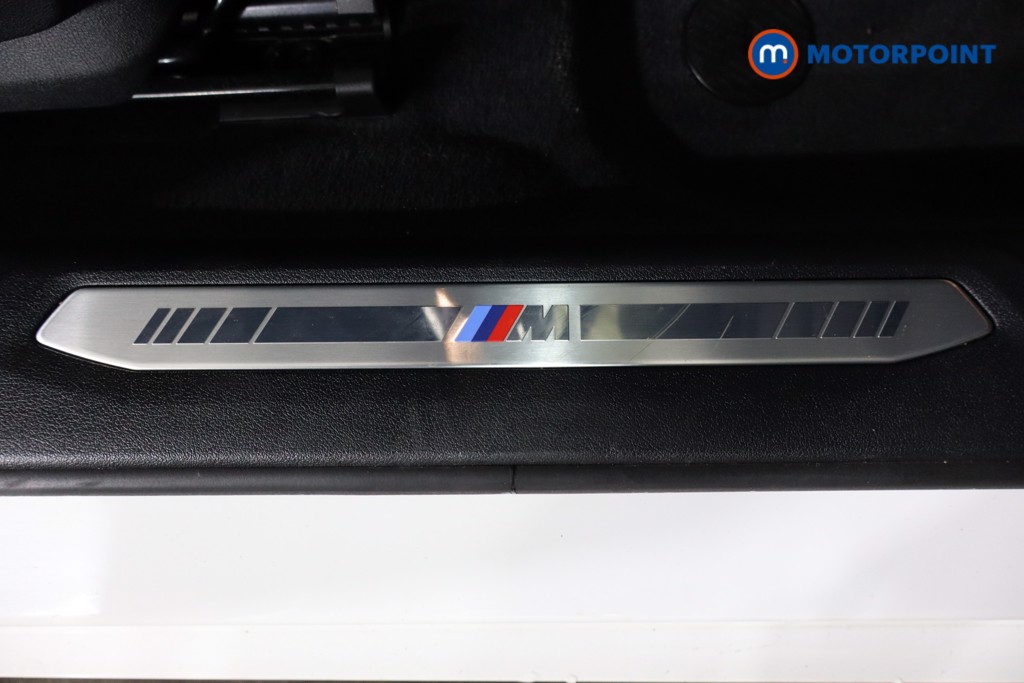 BMW 1 Series M Sport Automatic Diesel Hatchback - Stock Number (1592982) - 19th supplementary image