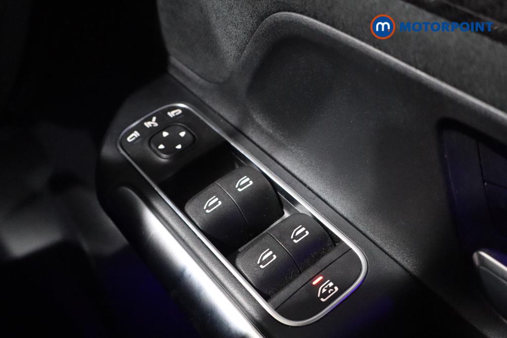 Mercedes-Benz GLA Amg Line Automatic Petrol SUV - Stock Number (1595539) - 10th supplementary image