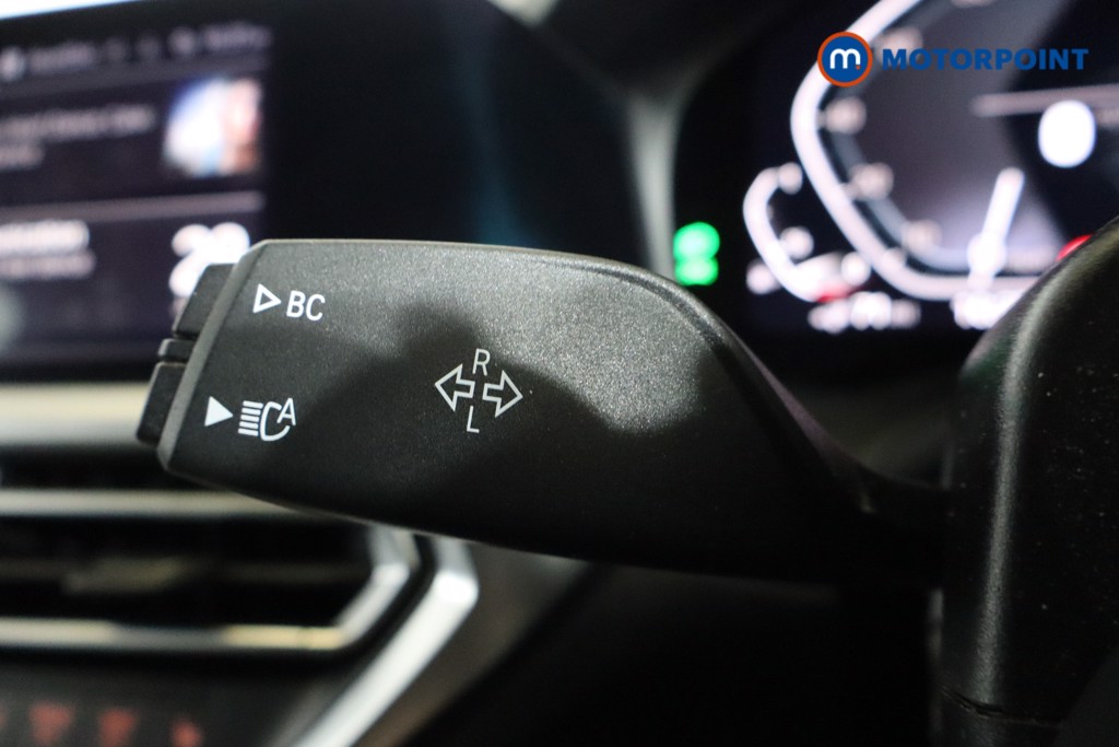 BMW 3 Series M Sport Automatic Petrol Plug-In Hybrid Estate - Stock Number (1596614) - 5th supplementary image