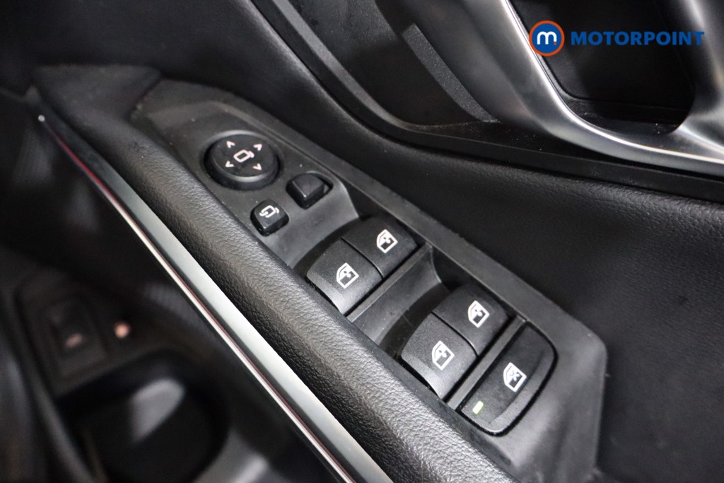 BMW 3 Series M Sport Automatic Petrol Plug-In Hybrid Estate - Stock Number (1596614) - 12th supplementary image