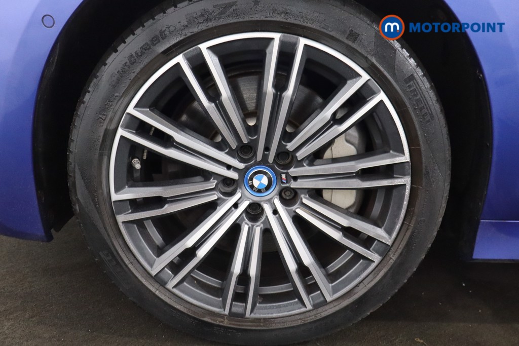 BMW 3 Series M Sport Automatic Petrol Plug-In Hybrid Estate - Stock Number (1596614) - 20th supplementary image
