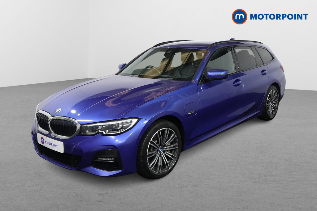 BMW 3 Series M Sport Automatic Petrol Plug-In Hybrid Estate - Stock Number (1596614) - Passenger side front corner