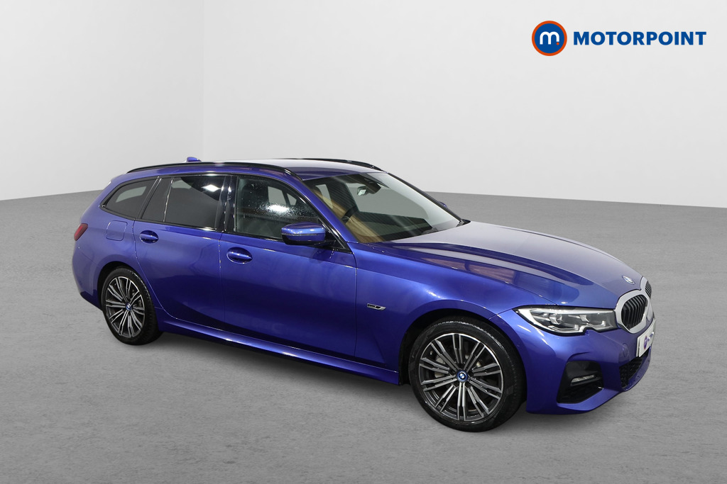 BMW 3 Series M Sport Automatic Petrol Plug-In Hybrid Estate - Stock Number (1596614) - Drivers side front corner