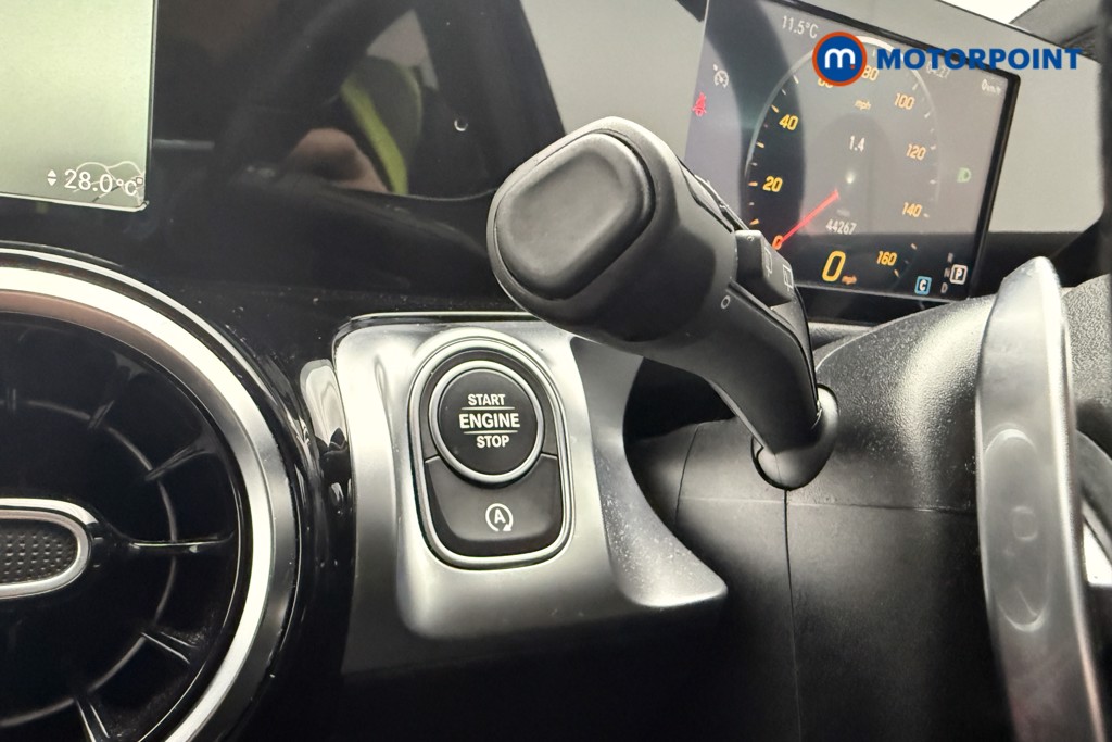 Mercedes-Benz GLB Amg Line Automatic Petrol SUV - Stock Number (1599417) - 17th supplementary image