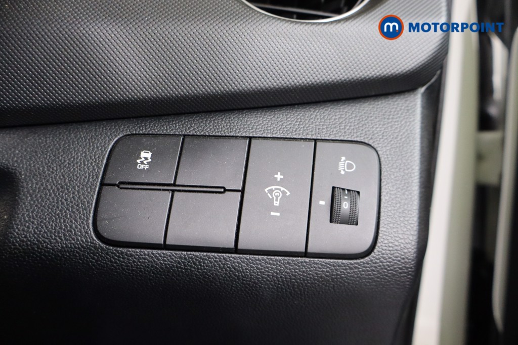 Hyundai I10 Premium Manual Petrol Hatchback - Stock Number (1601870) - 11th supplementary image