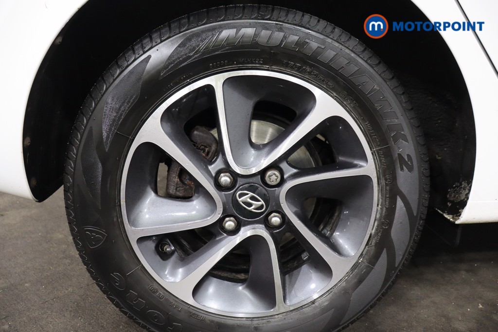 Hyundai I10 Premium Manual Petrol Hatchback - Stock Number (1601870) - 17th supplementary image