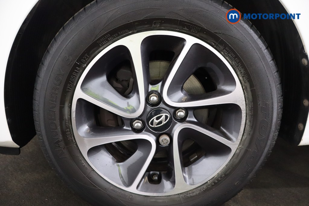 Hyundai I10 Premium Manual Petrol Hatchback - Stock Number (1601870) - 19th supplementary image