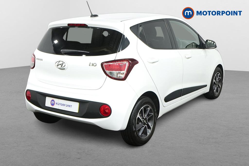 Hyundai I10 Premium Manual Petrol Hatchback - Stock Number (1601870) - Drivers side rear corner