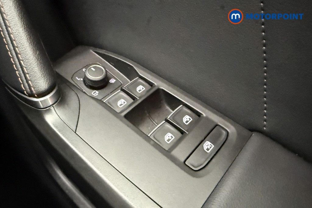 Cupra Formentor V2 Automatic Petrol Plug-In Hybrid SUV - Stock Number (1602777) - 17th supplementary image