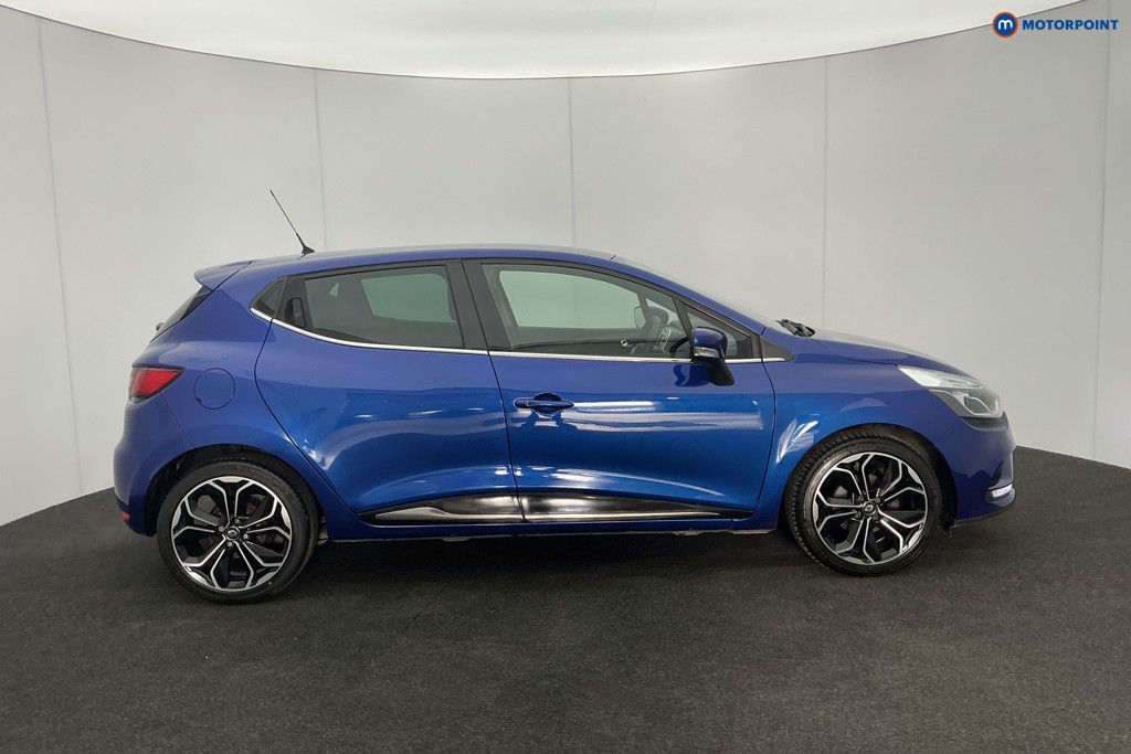 Renault Clio Iconic Manual Petrol Hatchback - Stock Number (1603405) - 31st supplementary image